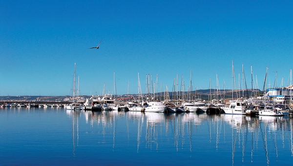Medium property photo - Avenida del Arte 22, 29680 Estepona
